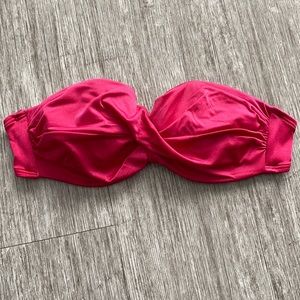 Victoria’s Secret 32A Push-up Twist Bandeau